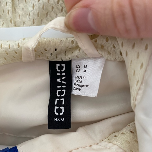 DIVIDED H&M ladies retro baggy windbreaker size medium - Picture 4 of 4